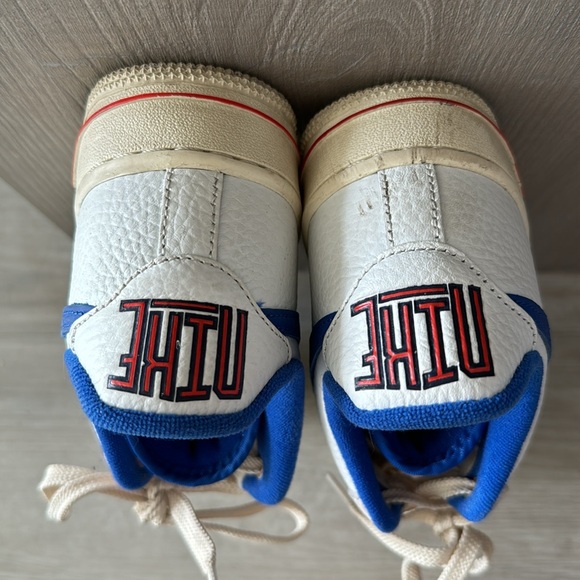 Nike Air Force 1 - Picture 2 of 4